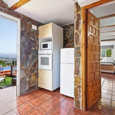 Casa De 2 Dormitorios Con Piscina Privada Y Desayuno Incluido En Alhaurin Alhaurin de la Torre Ngoại thất bức ảnh